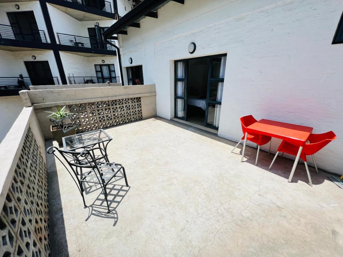 City Living Apartment 119 - Washer, 4K Tv, Fast Wifi, & Sunny Balcony Johannesburg Dış mekan fotoğraf