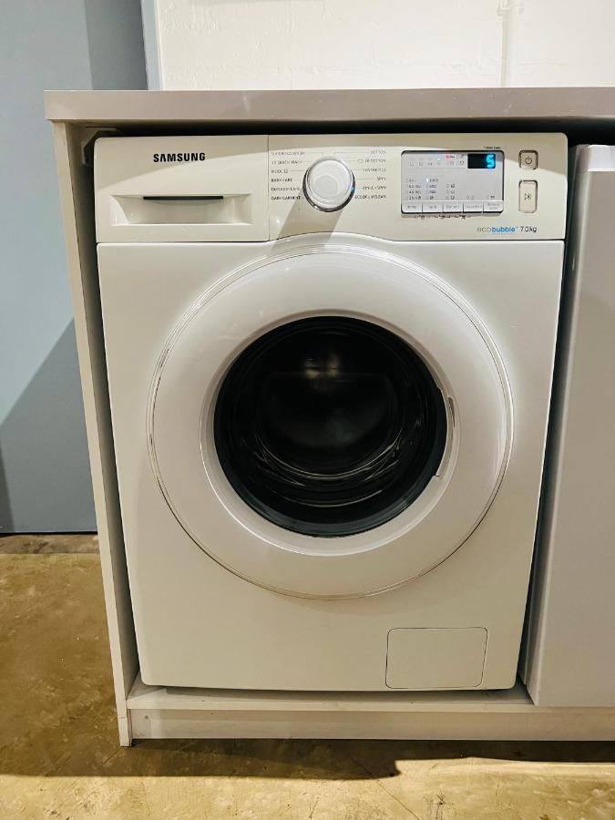 City Living Apartment 119 - Washer, 4K Tv, Fast Wifi, & Sunny Balcony Johannesburg Dış mekan fotoğraf